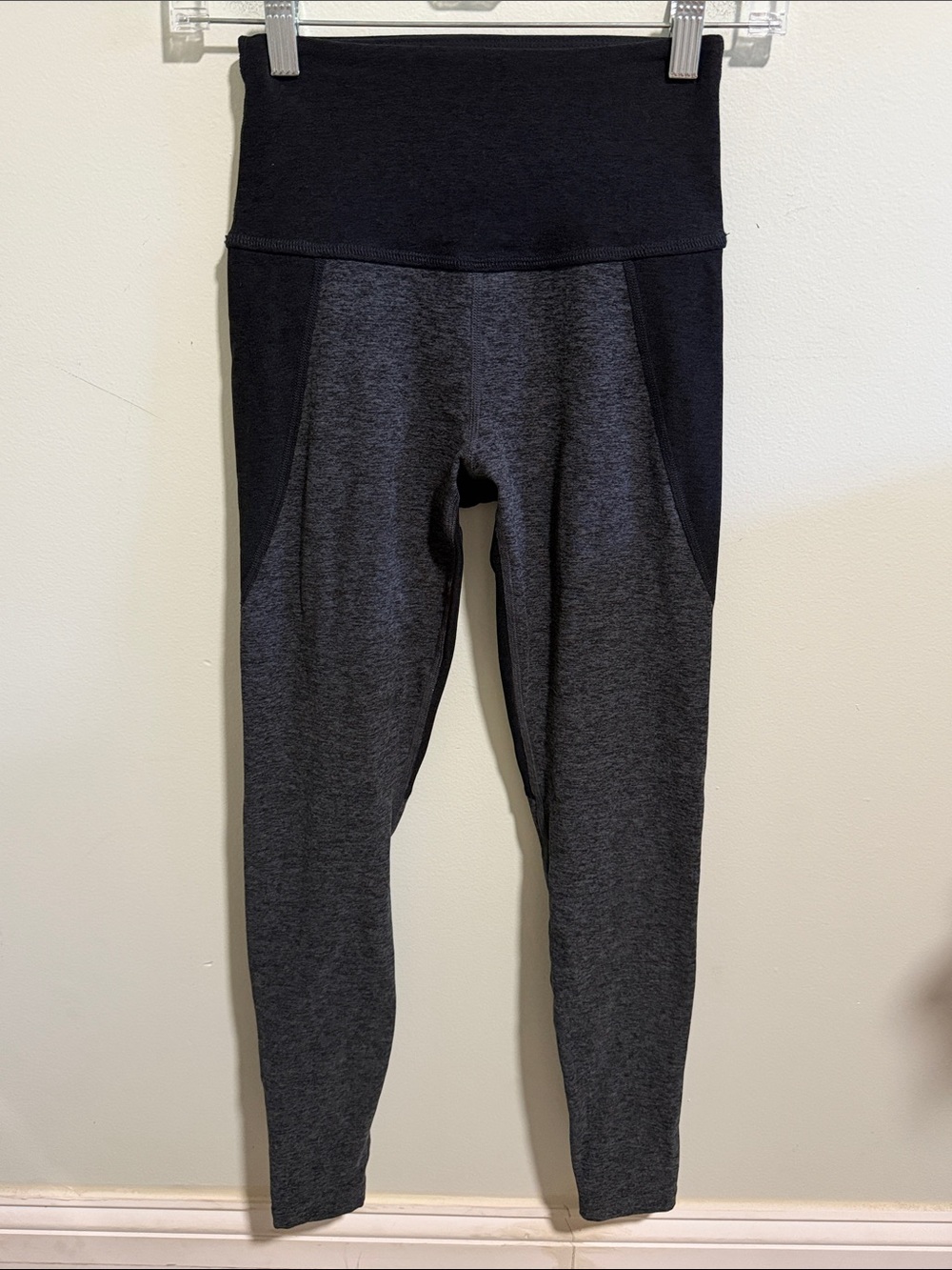Beyond Yoga Leggings Size Small